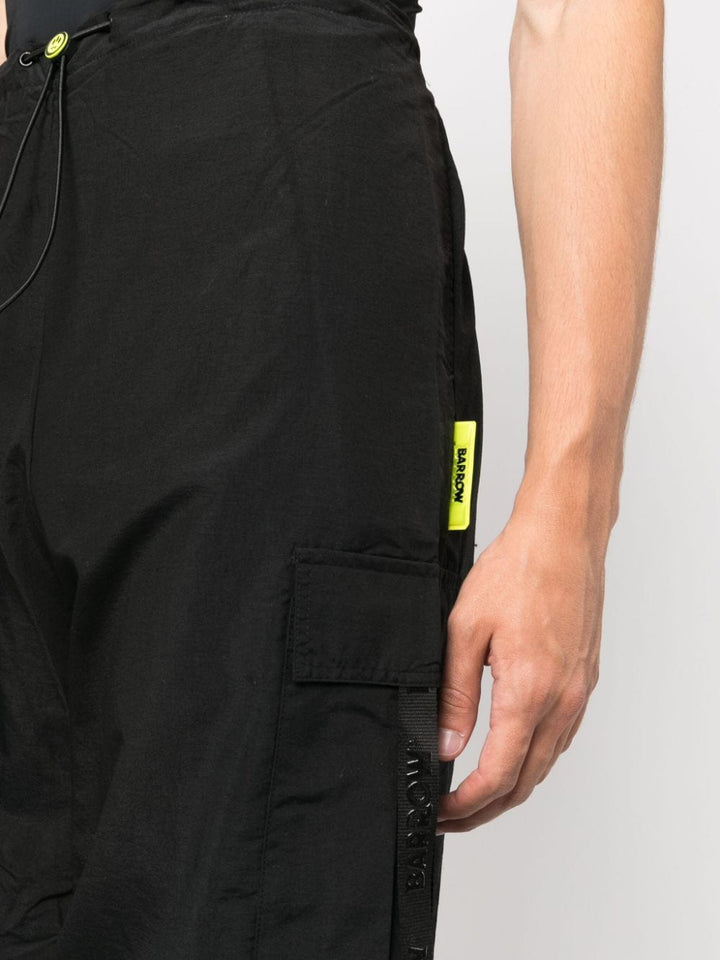 black cargo pant