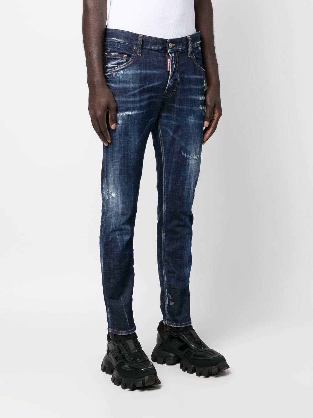 dark blue skater jeans