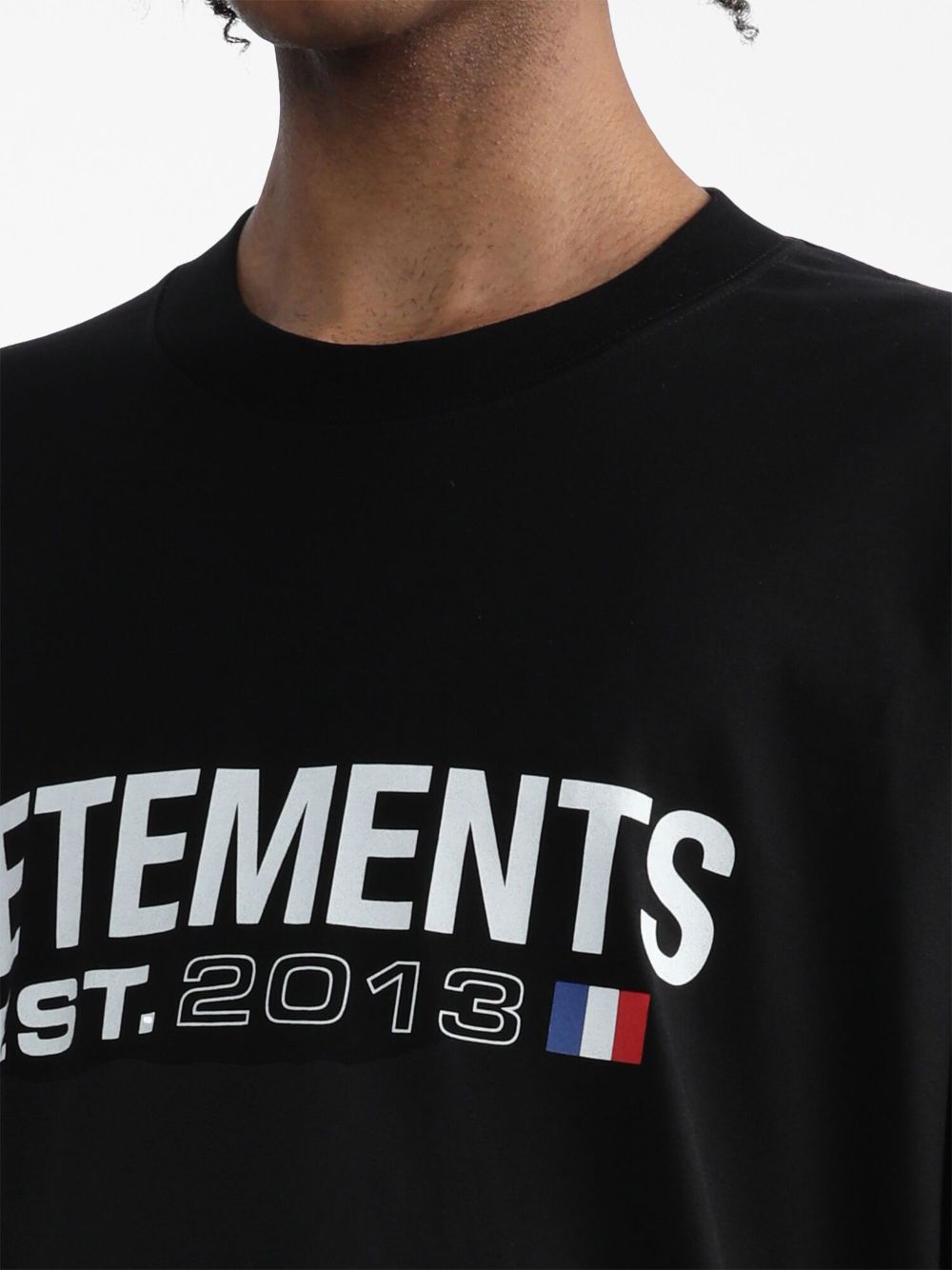 Vetements UE54TR100BBLACK