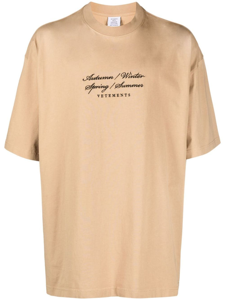 Vetements UE54TR140CCAMEL