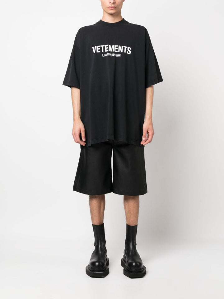 Vetements UE54TR170BBLACK