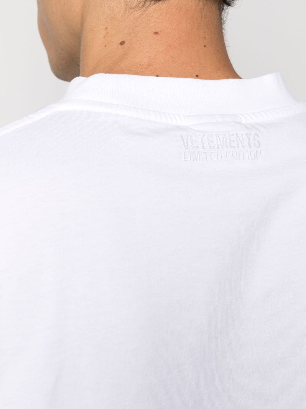 Vetements UE54TR380WWHITE