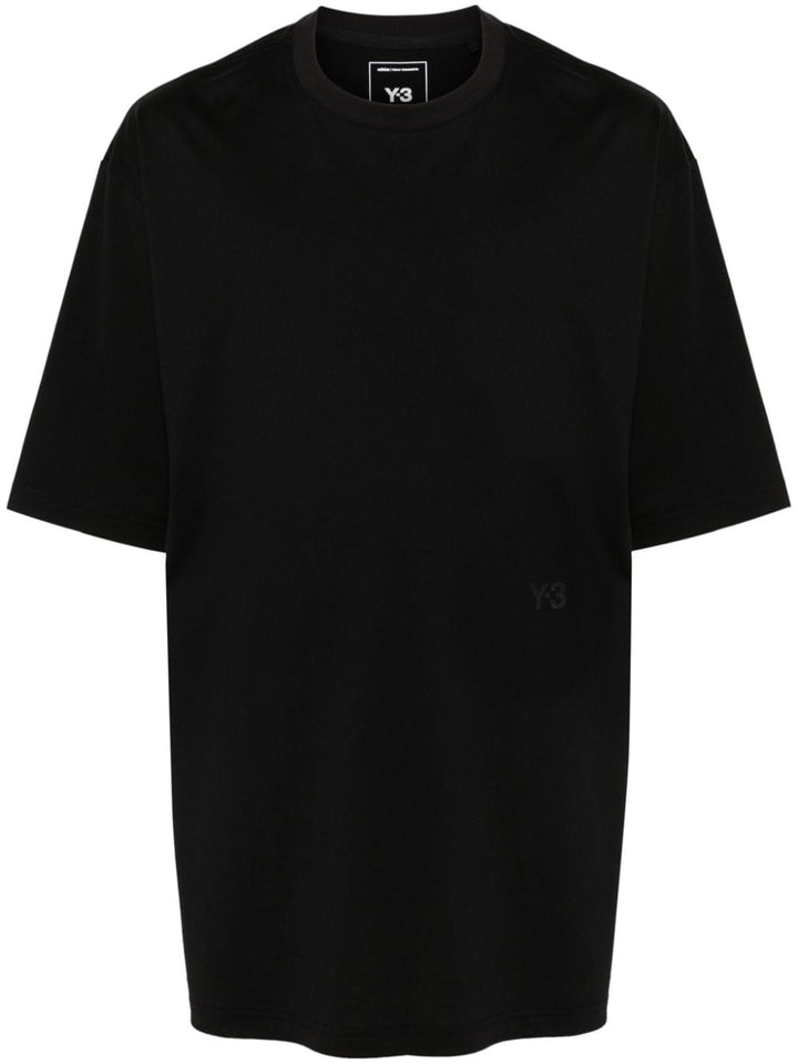 T-shirt nera boxy