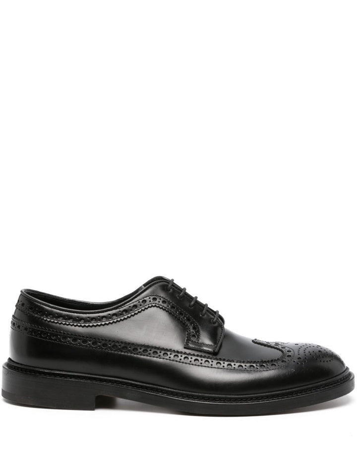 Stringata brogues nera