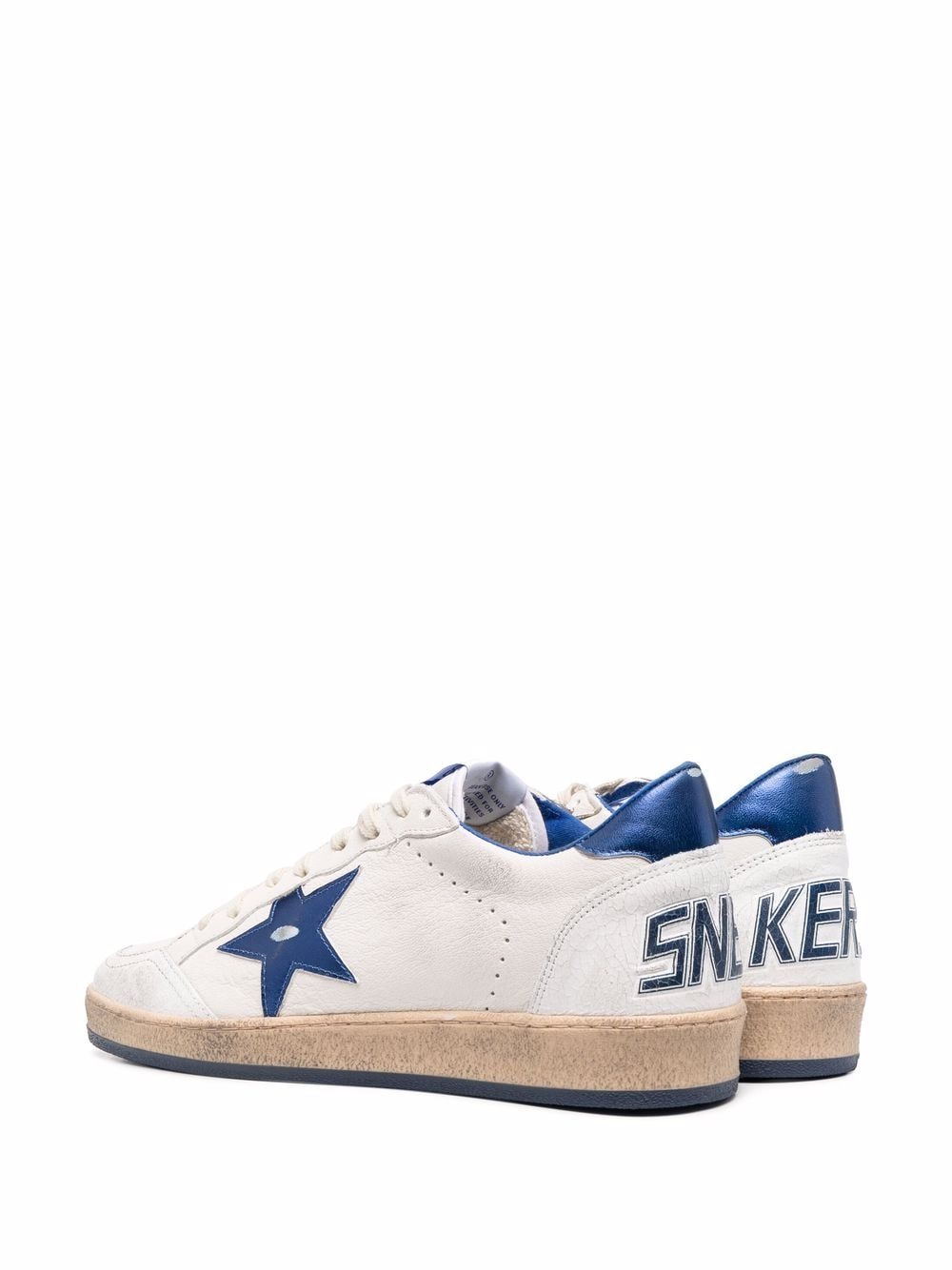 Sneaker superstar con applicazioni blu