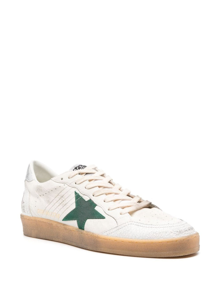 Sneaker Superstsr bianca con applicazione verde