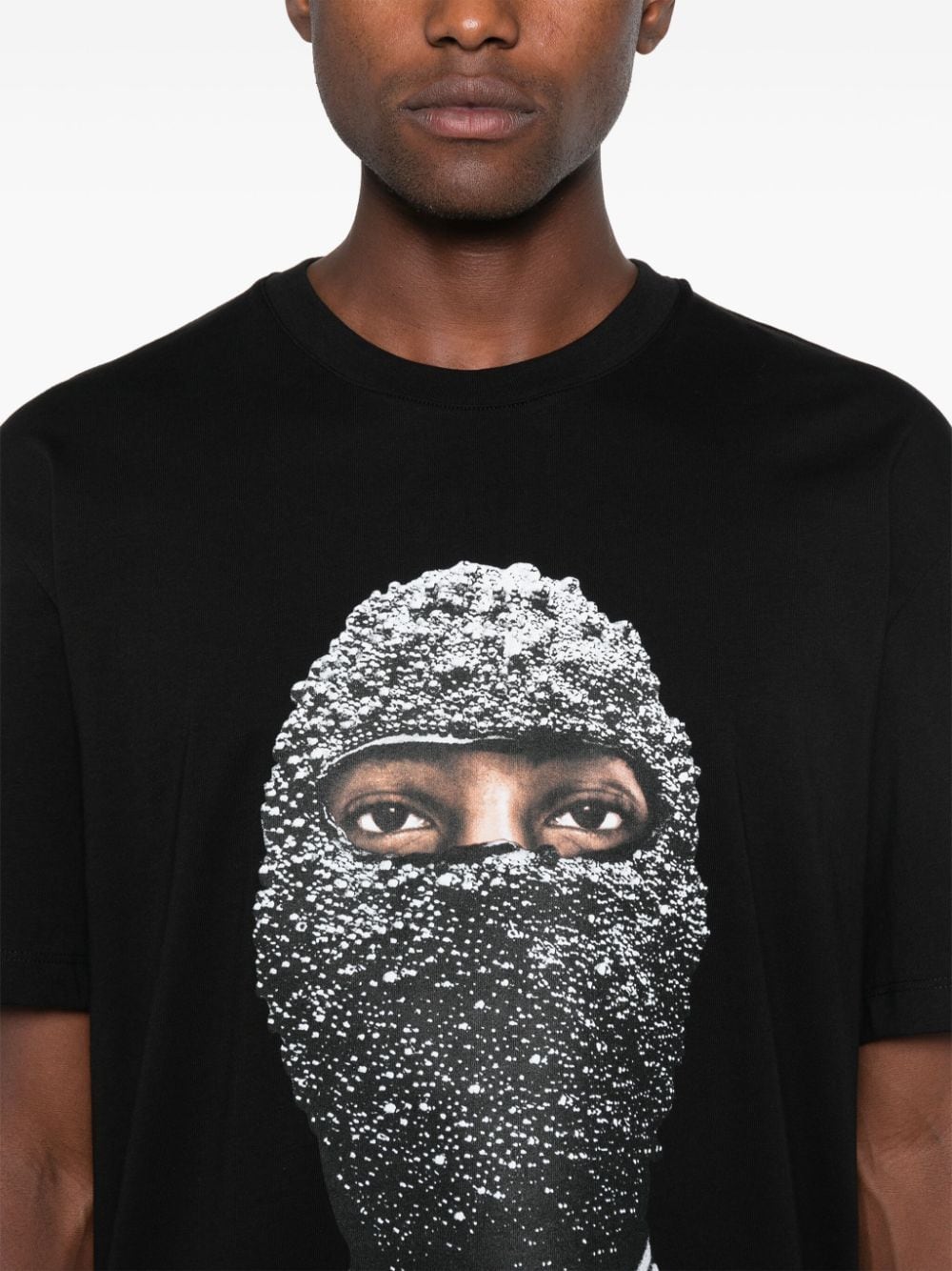 T-shirt nera black mask