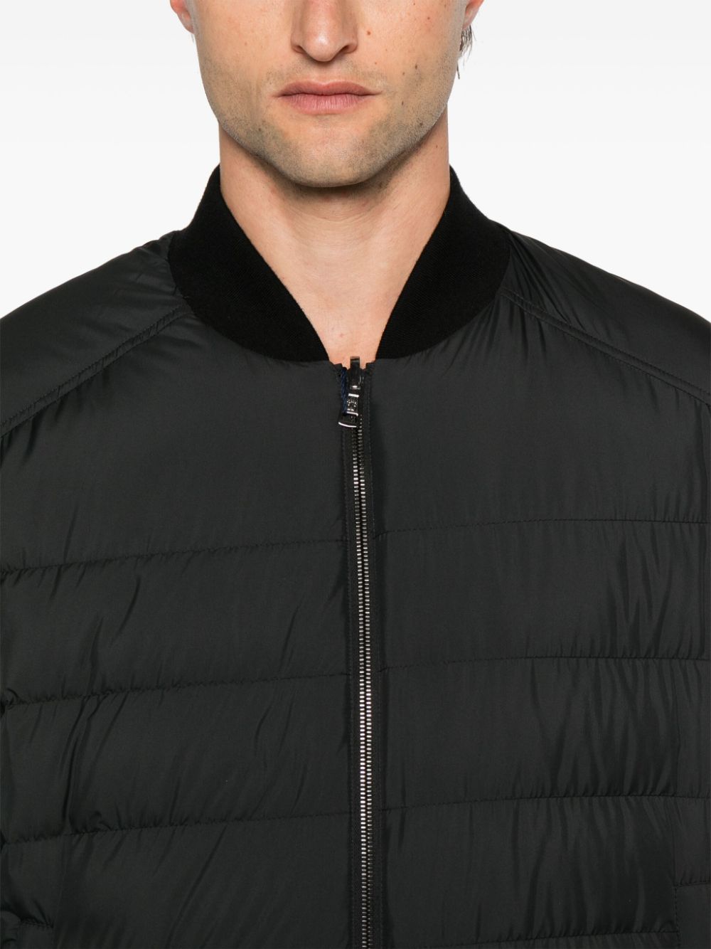 Moncler 1A00036597IF999