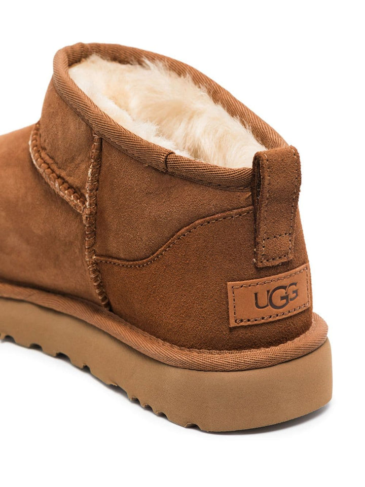 Ugg 1116109CHE