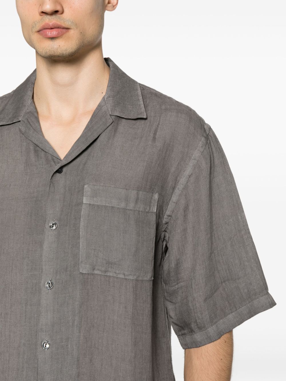 Gray linen shirt with short sleeves