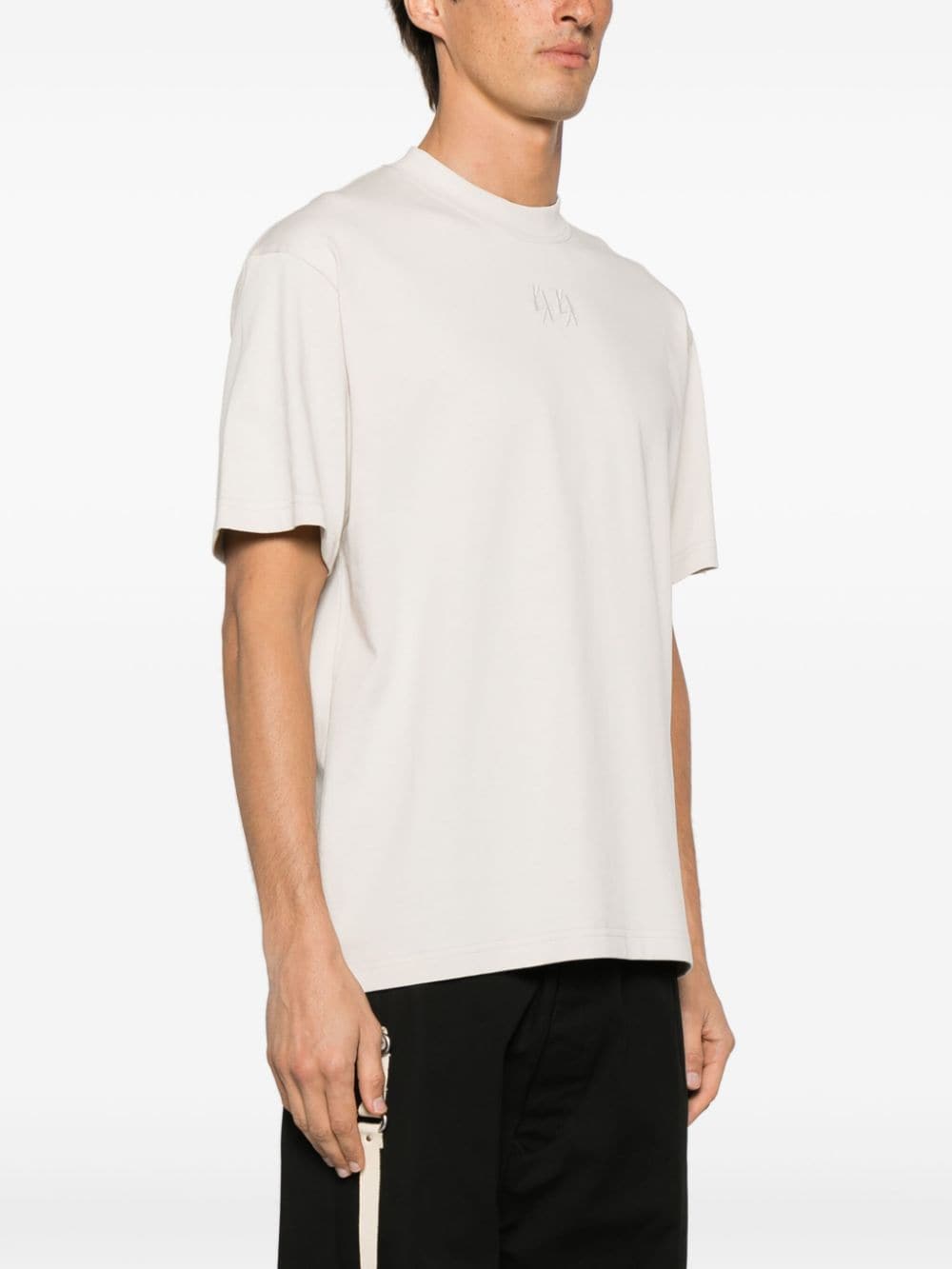 T-shirt blanc sale avec logo noir