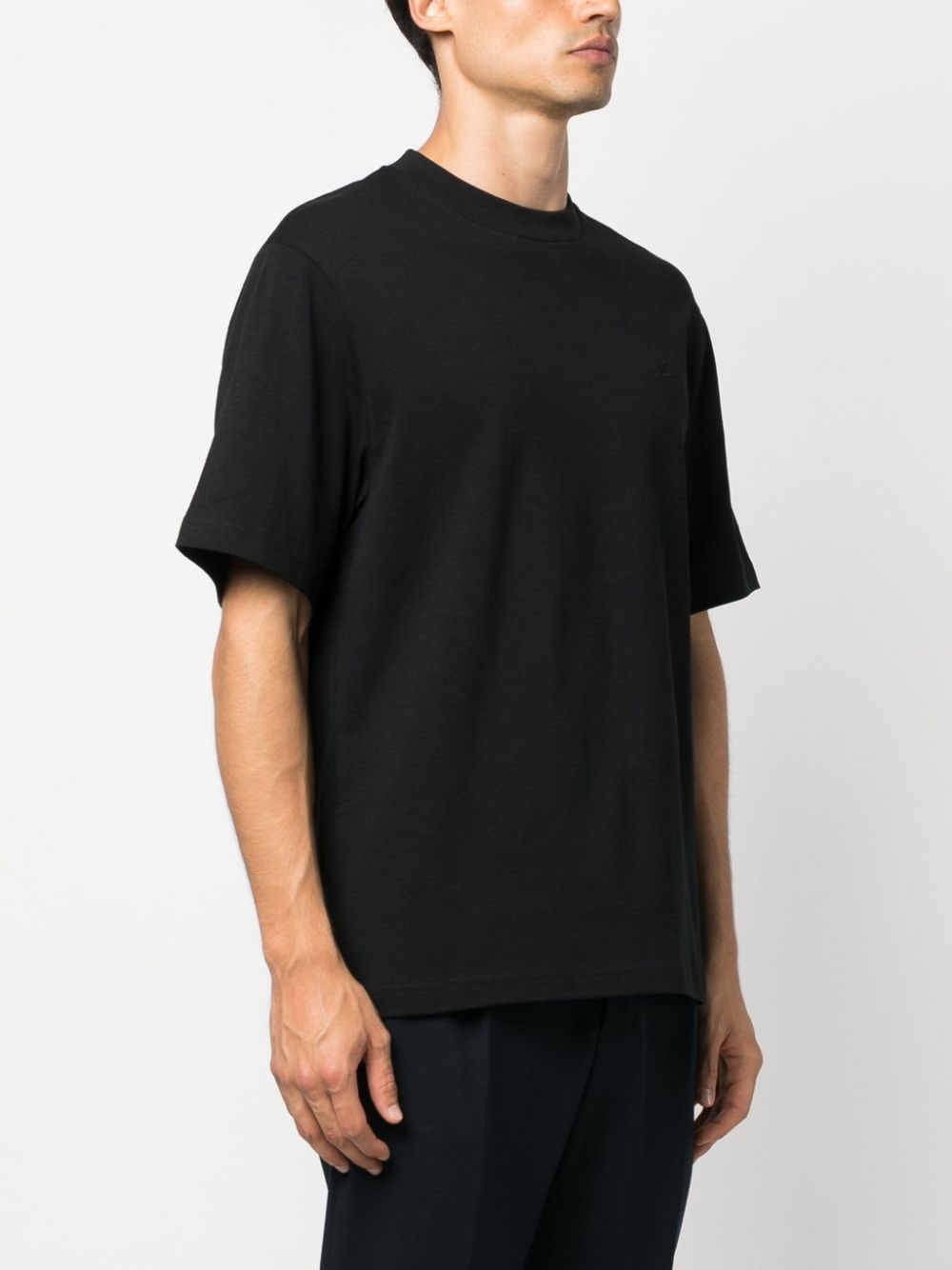 Black signature t-shirt