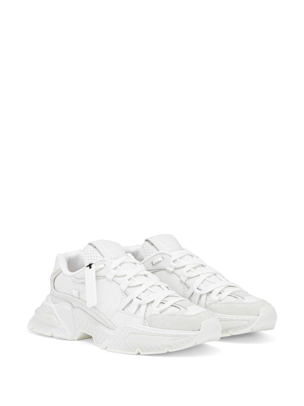 white airmaster sneaker