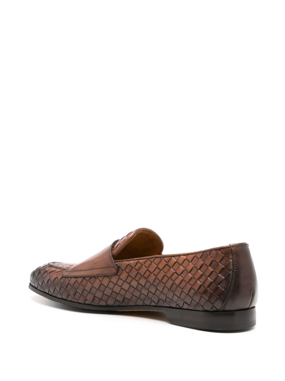 Leather loafer in woven leather