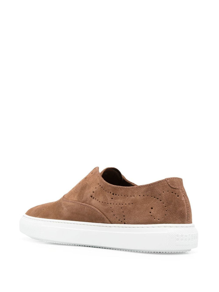 cognac brown sneaker without laces