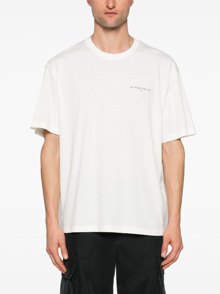 T-shirt blanc avec écriture logo