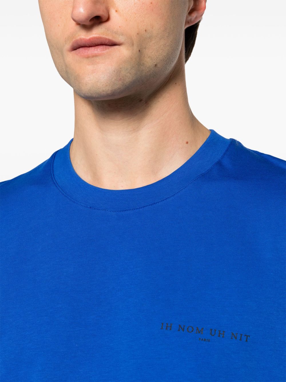T-shirt bleu roi avec écriture logo