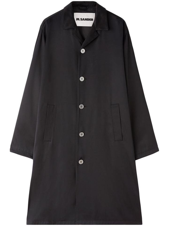 Manteau noir à simple boutonnage