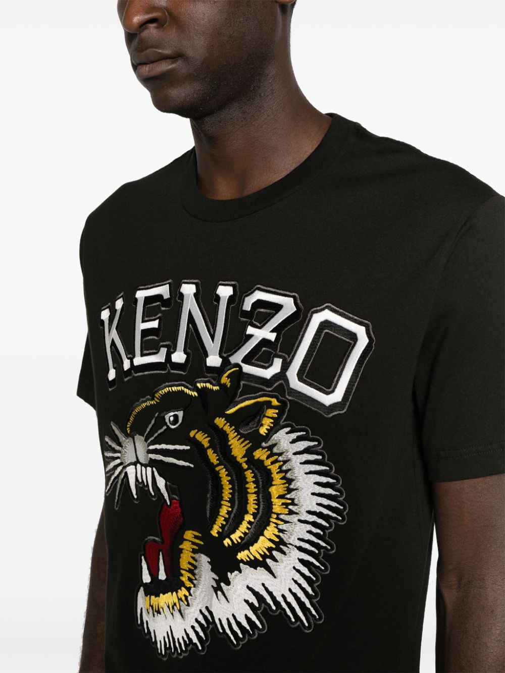 T-shirt nera logo tiger sul petto