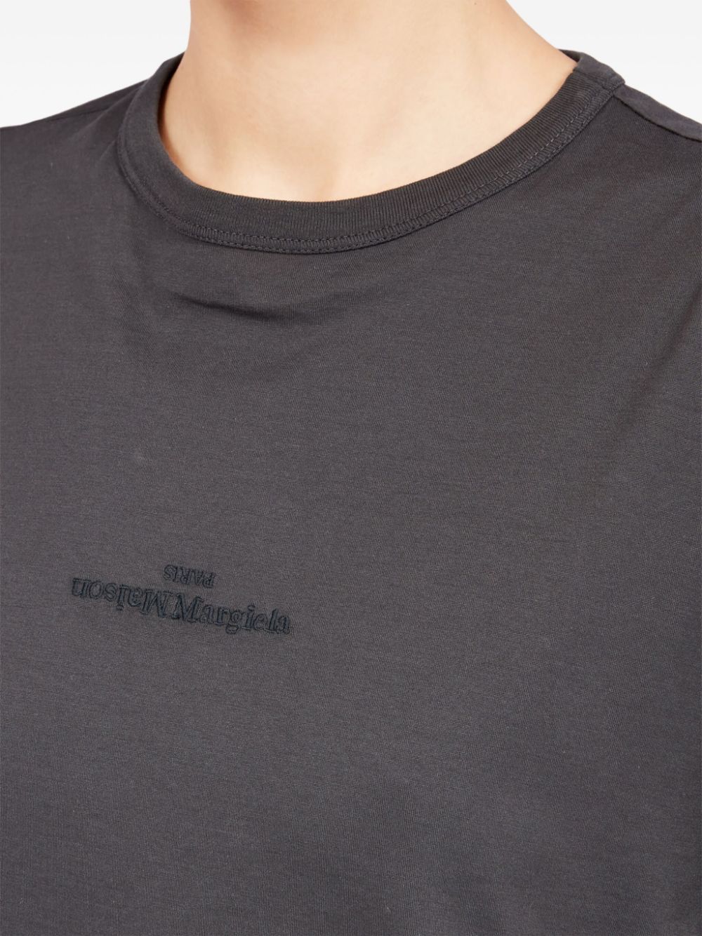 T-shirt logotype grigia