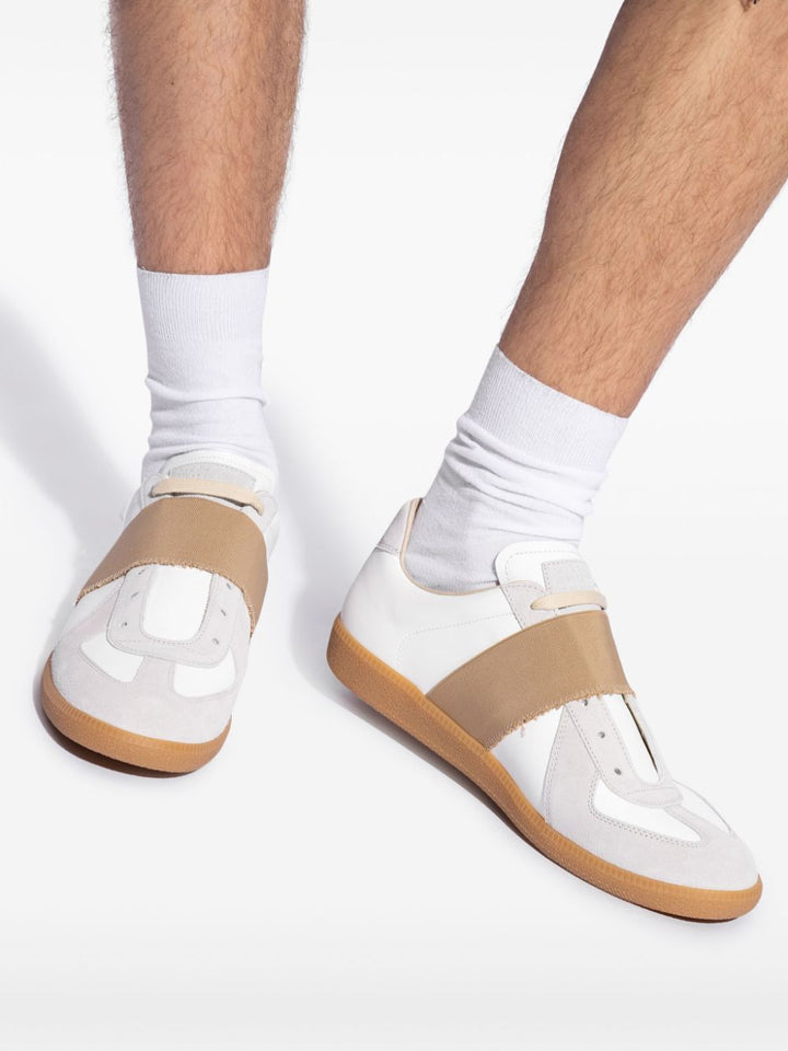 Sneaker Replica bianca con elastico