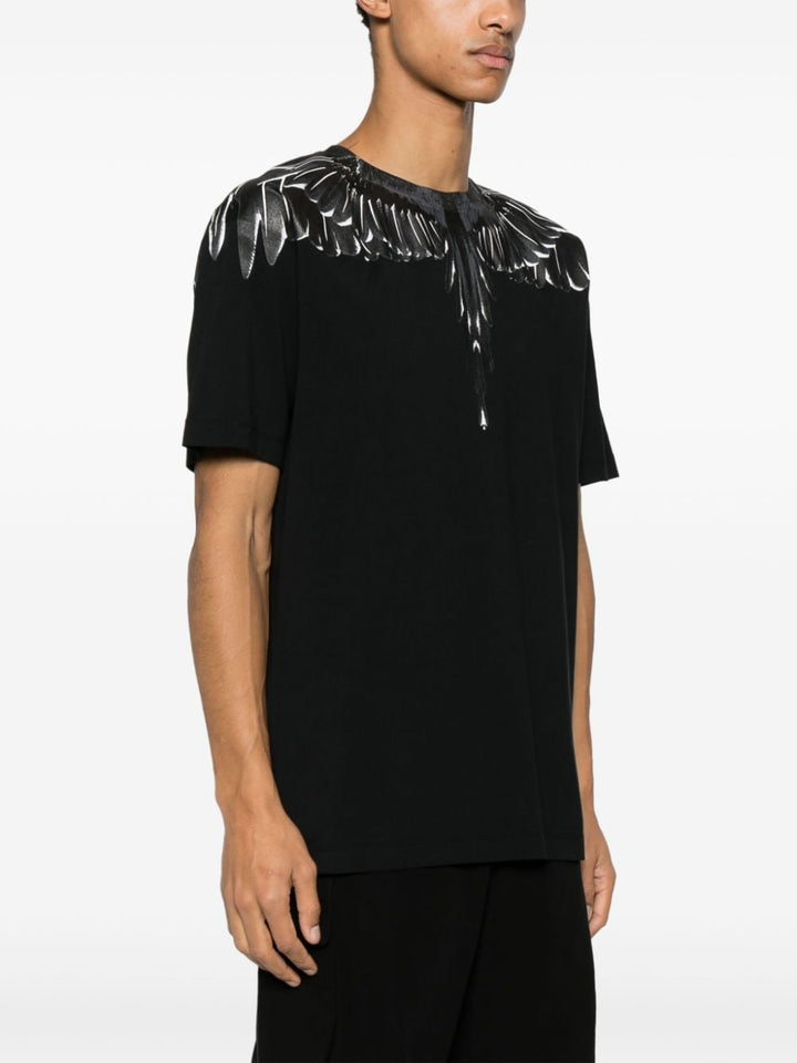 Black t-shirt with black wings icon print