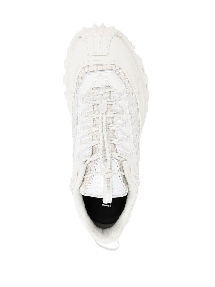 White trialgrip sneaker