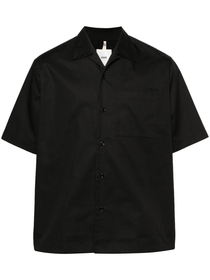 Camicia nera con applicazione
