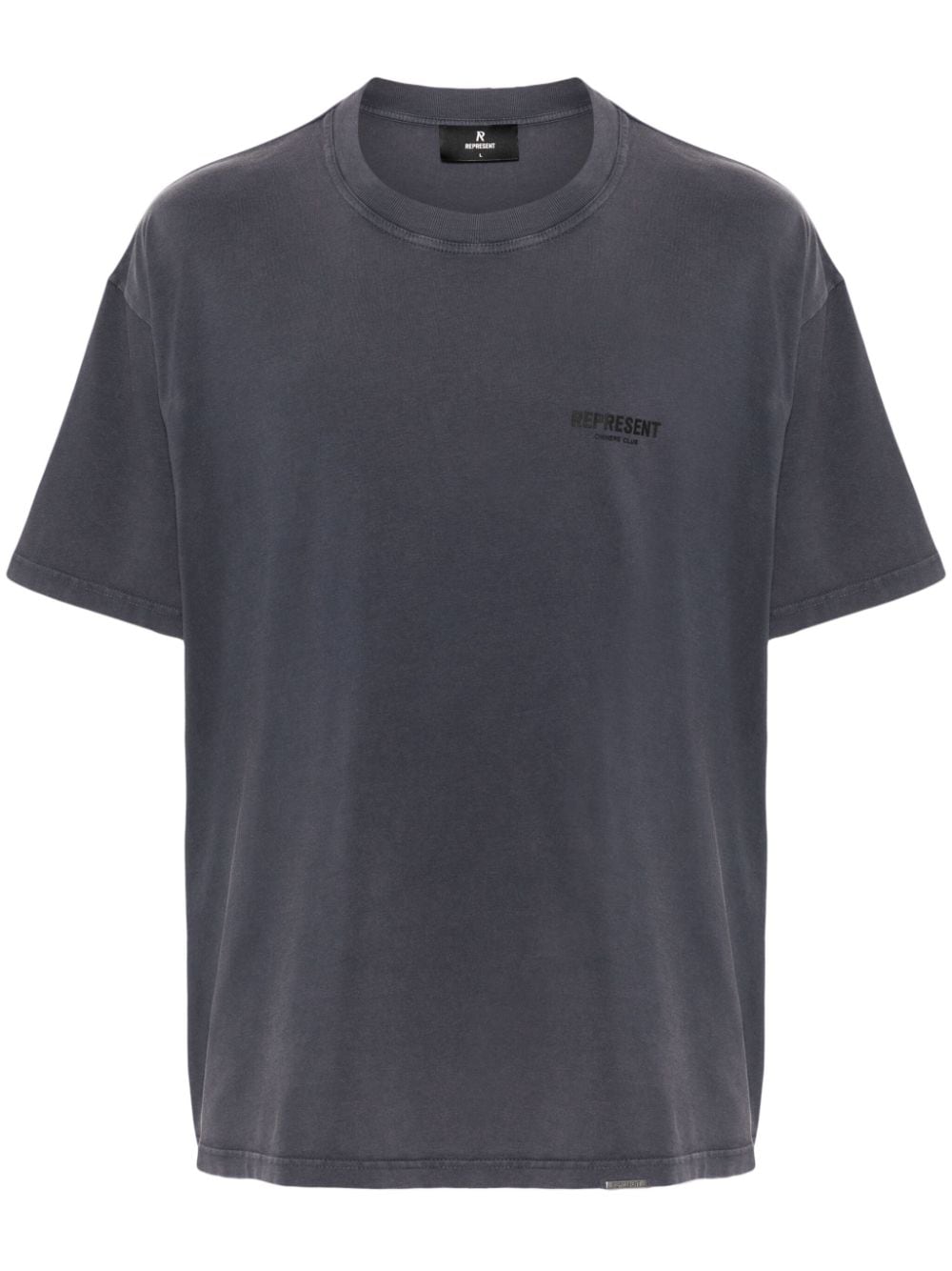 T-shirt over grigio scuro