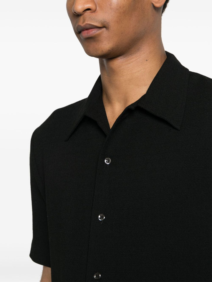 Black short sleeve shirt