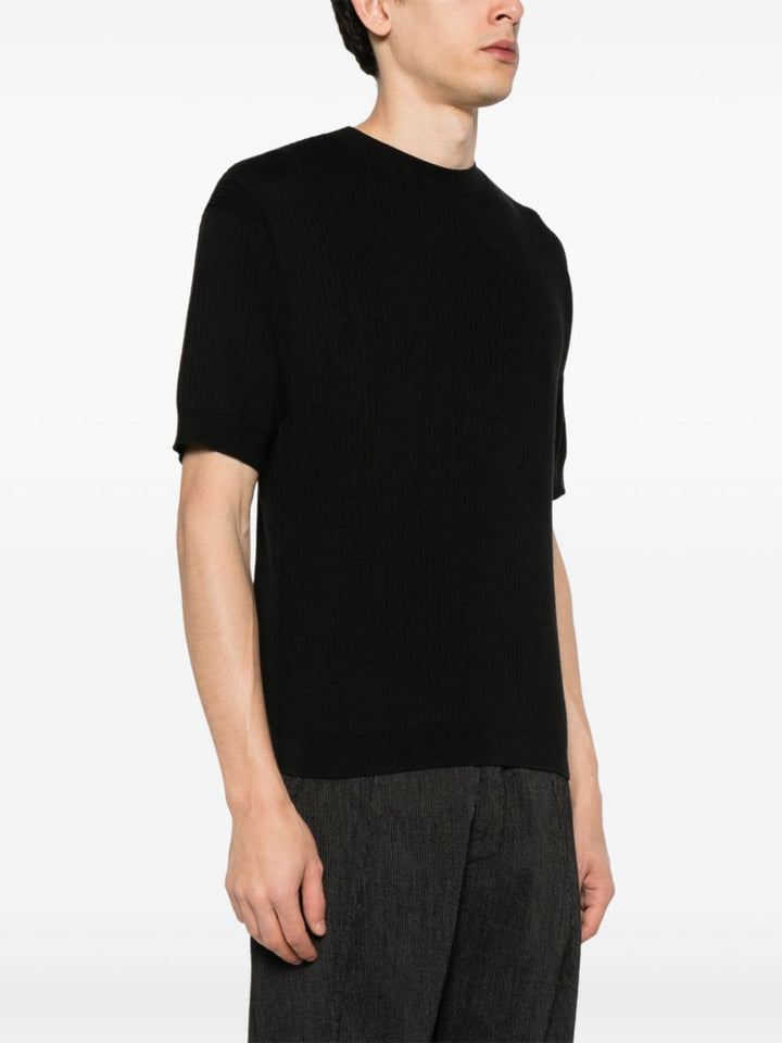 Black knitted t-shirt