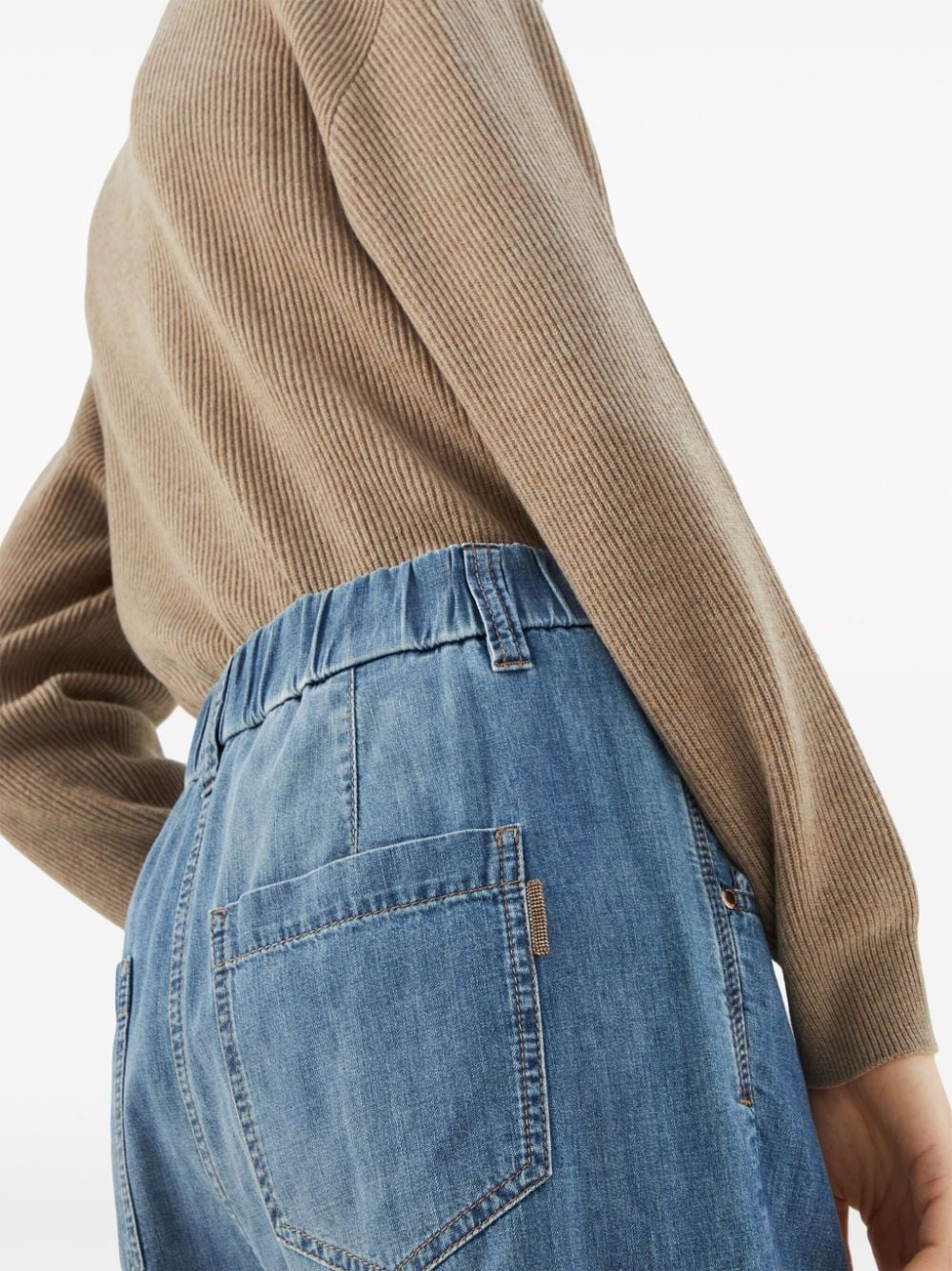 Jeans affusolati con vita elasticizzata