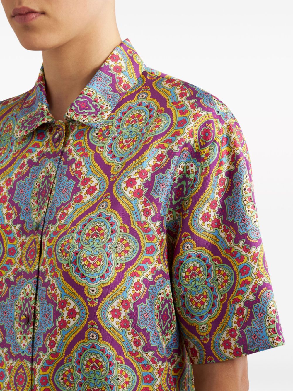 Camicia con stampa paisley