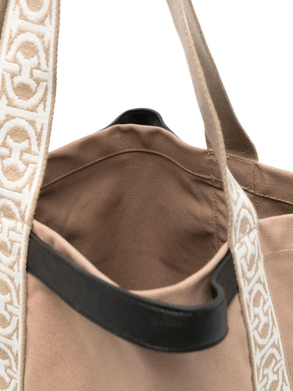 Coccinelle E1SXG110101M44