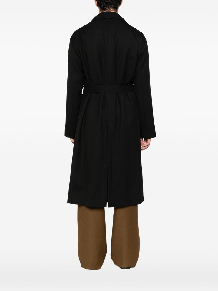 Cappotto doppiopetto nero con cintura 