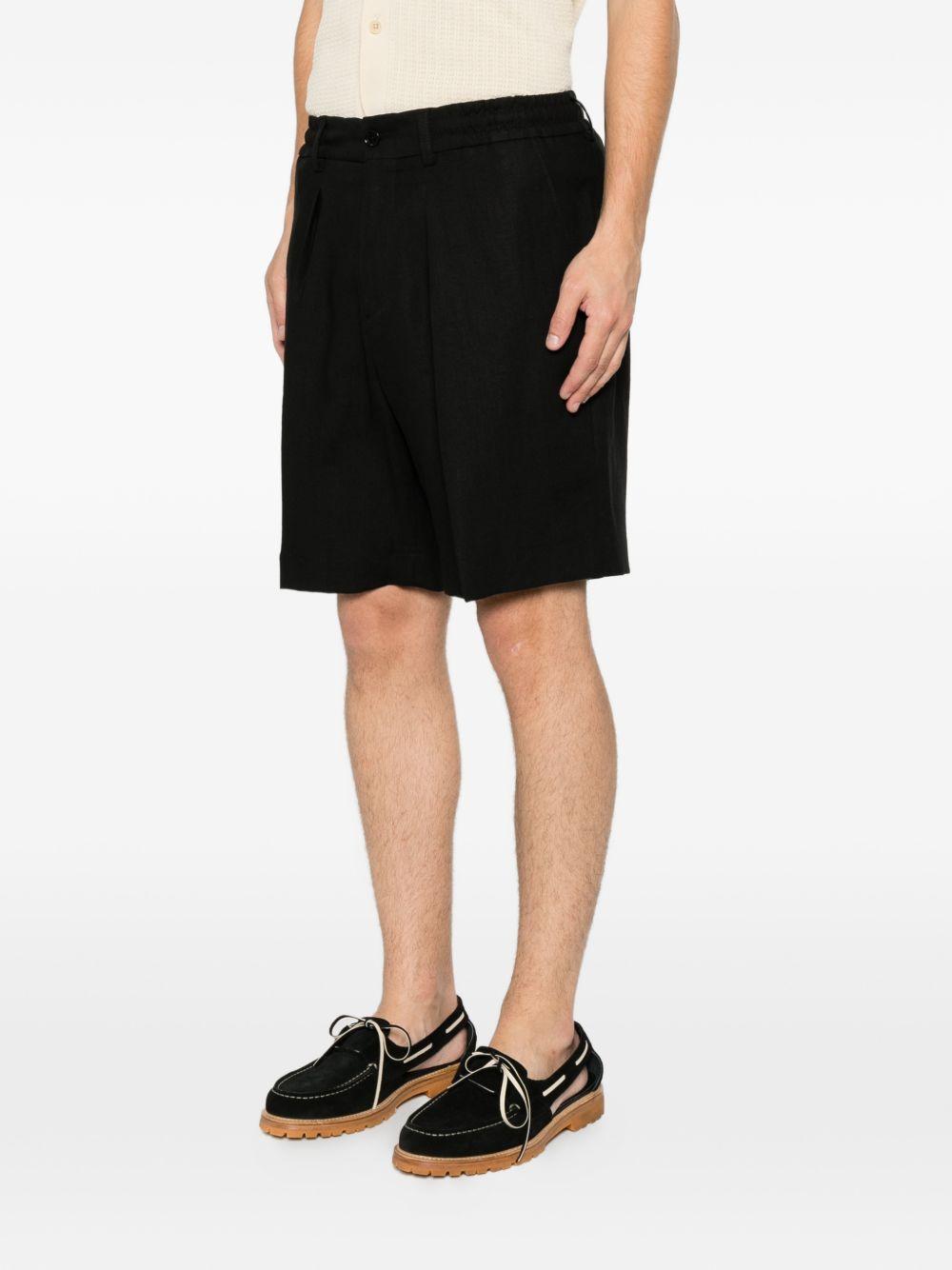 Shorts con pinces nero 