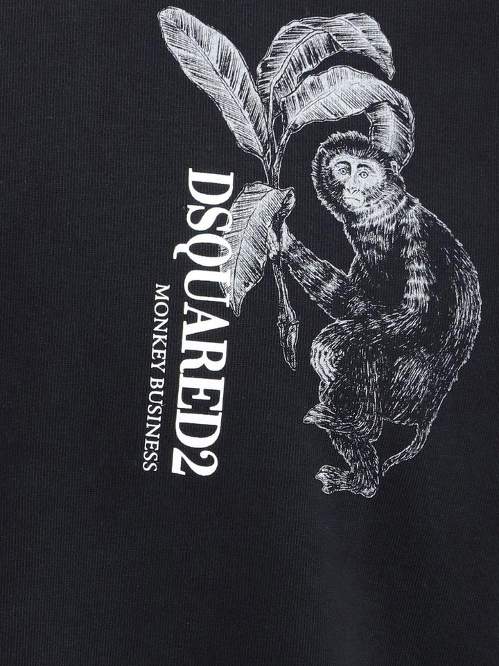 T-shirt nera con stampa 