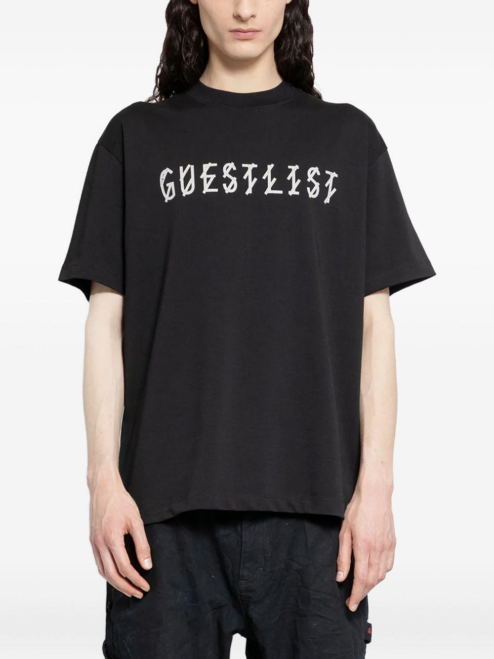 T-shirt nera 