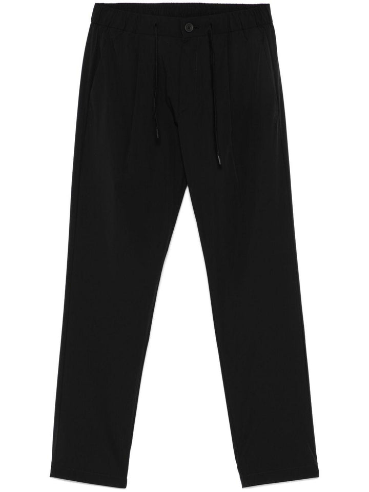 Pantaloni affusolati nero 