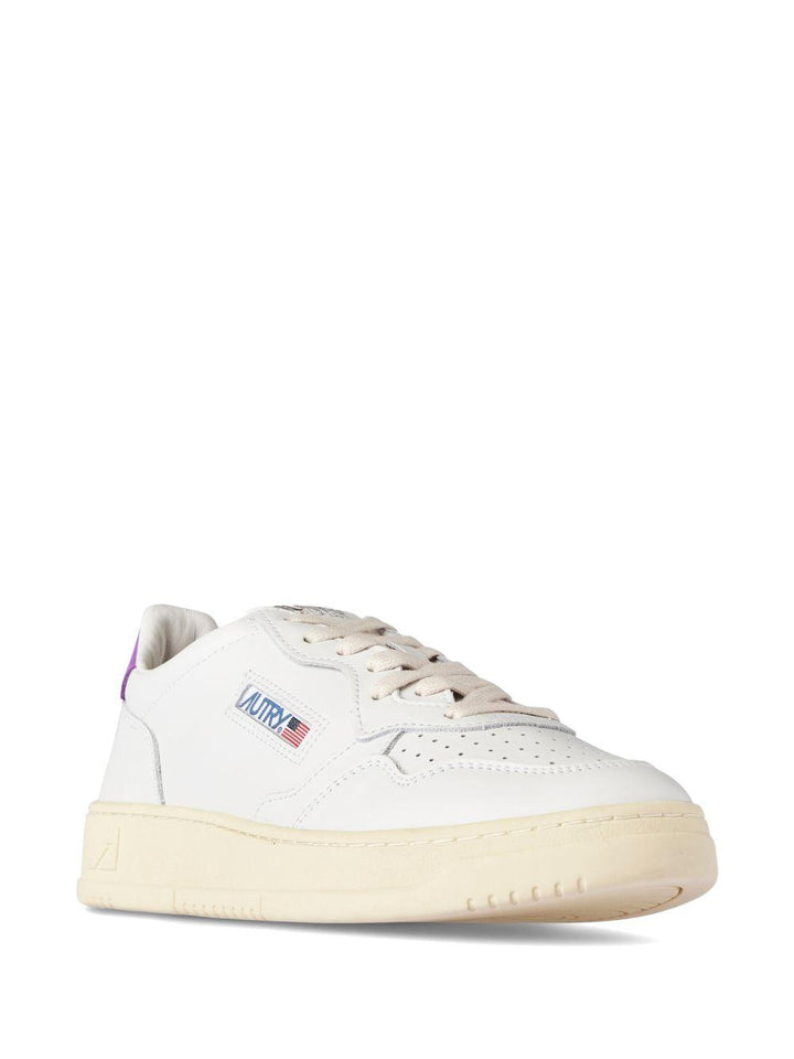 Sneakers in pelle leat/white con dettaglio logo e tallone a contrasto 