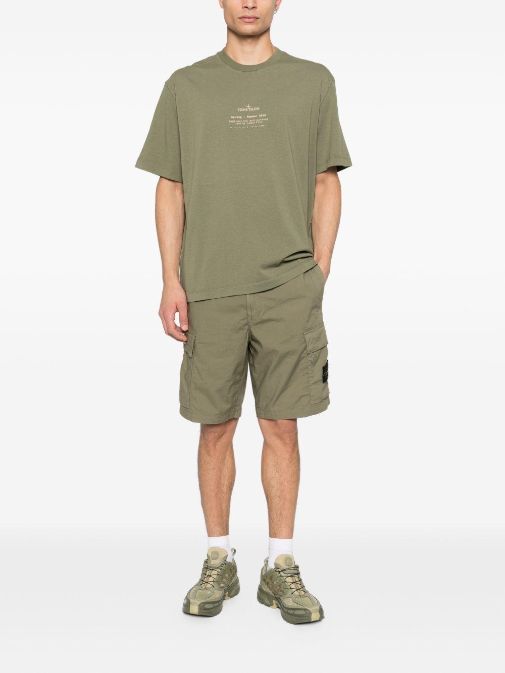 T-shirt verde militare con logo 