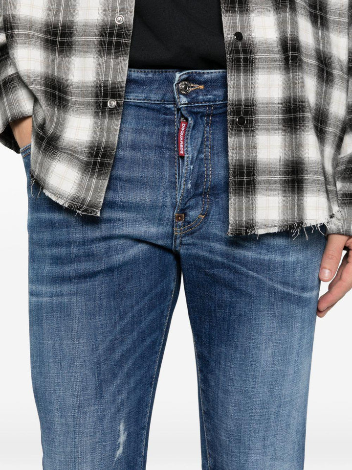 Jeans blu navy con cinque tasche 