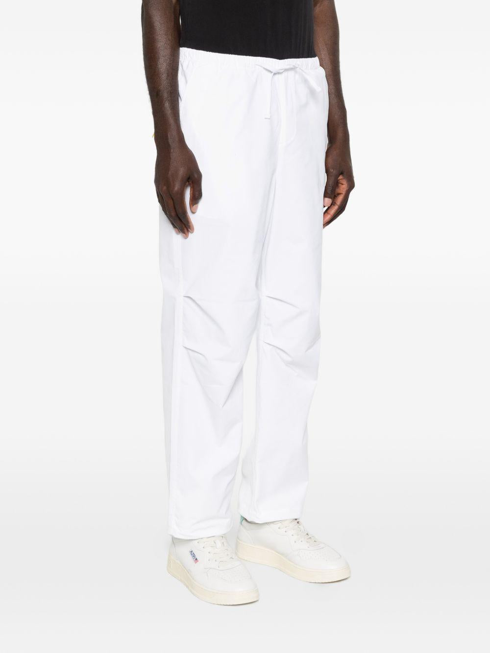 Pantaloni bianchi plissettati con coulisse 