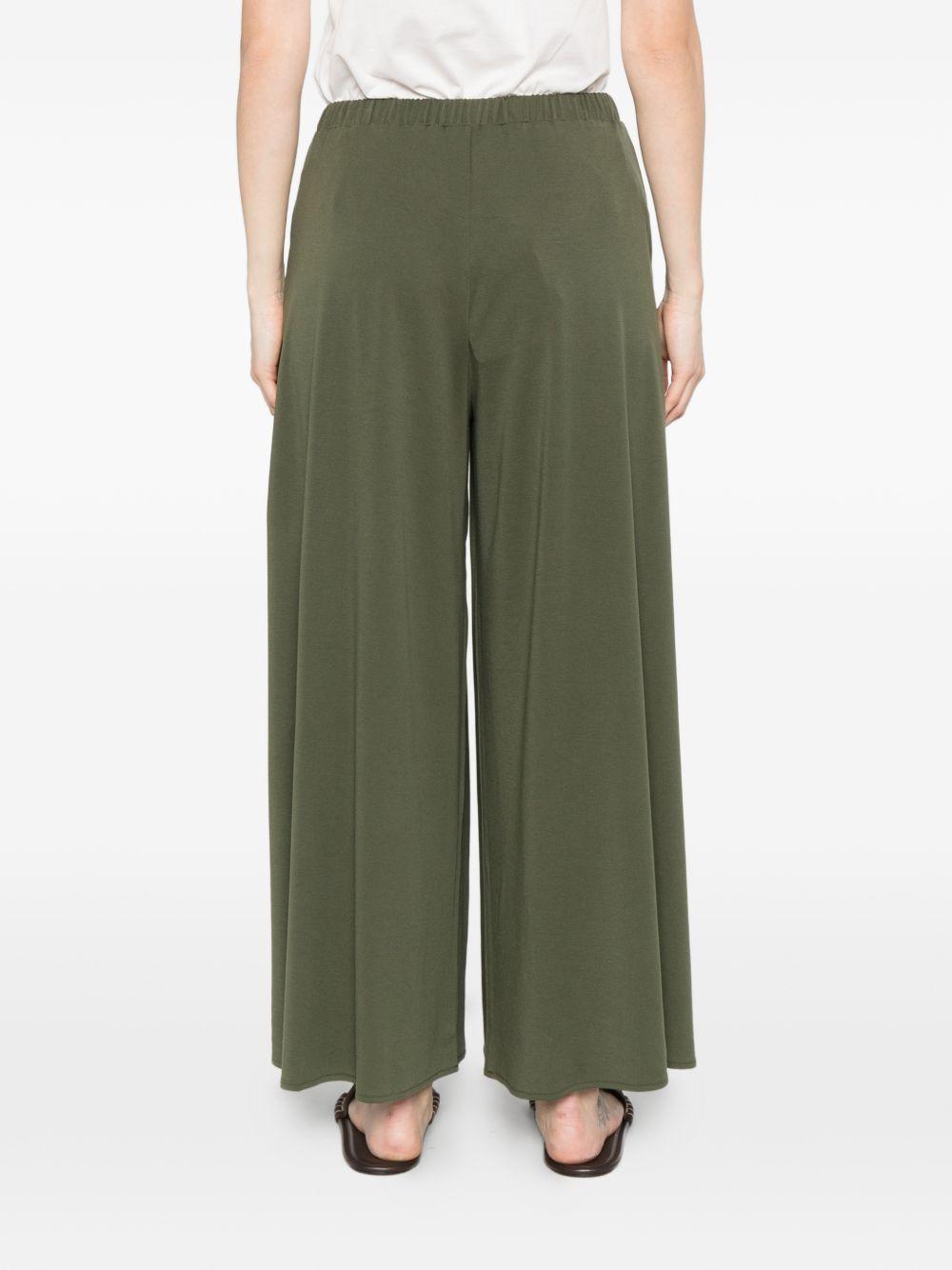 Pantaloni ampi 