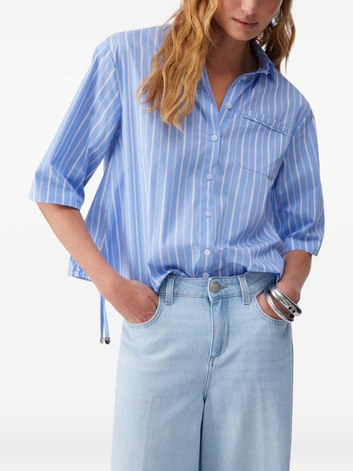 Camicia a righe con tasca 