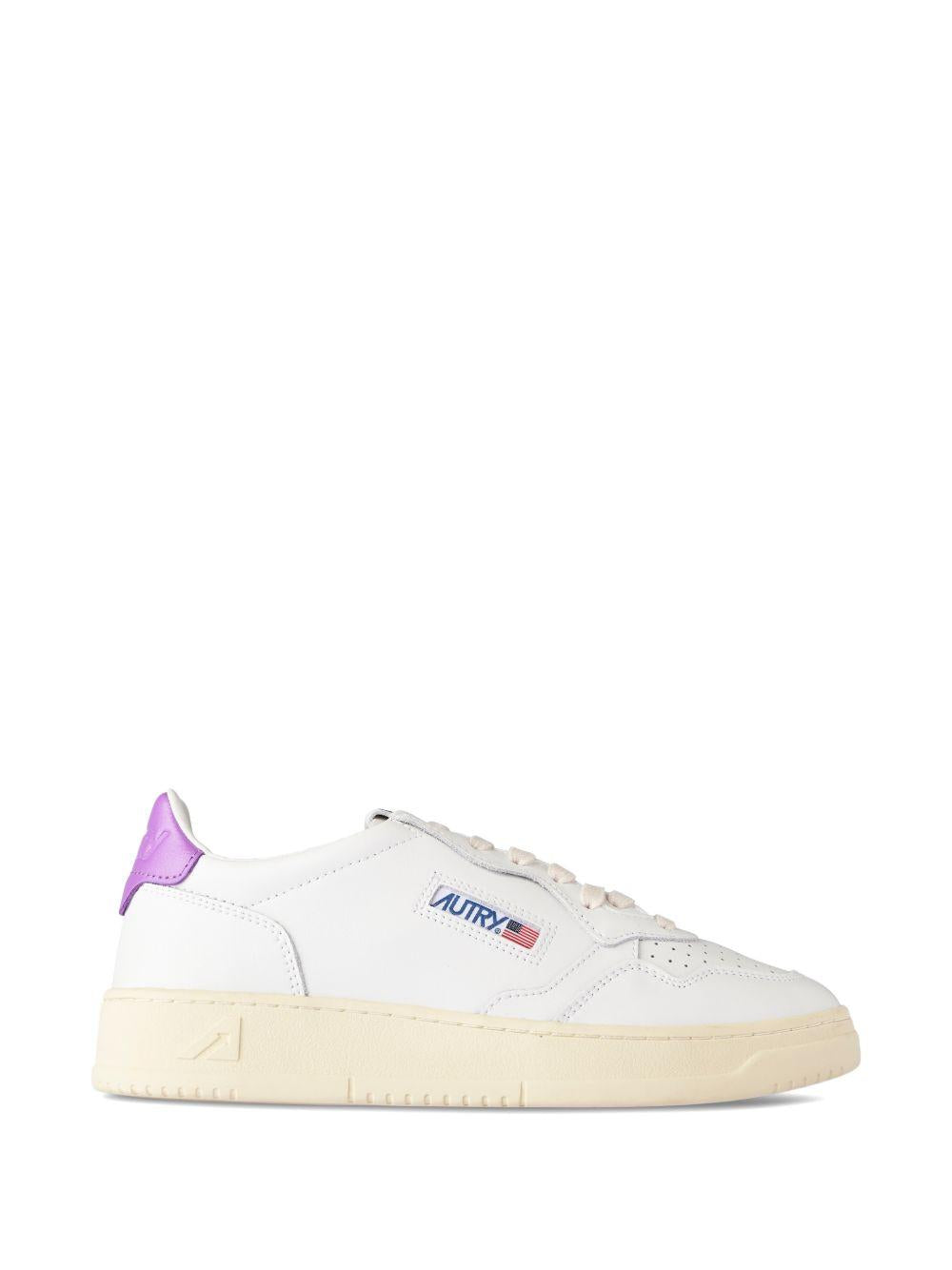 Sneakers in pelle leat/white con dettaglio logo e tallone a contrasto 