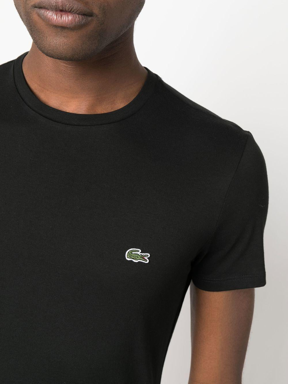 T-shirt nera 