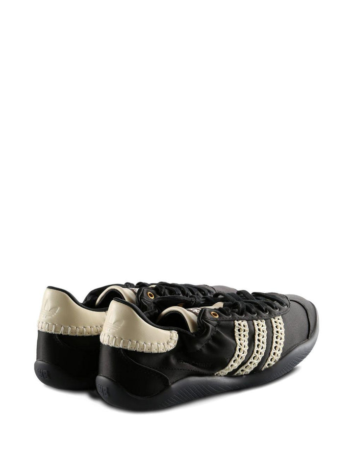Sneakers Karintha nere 