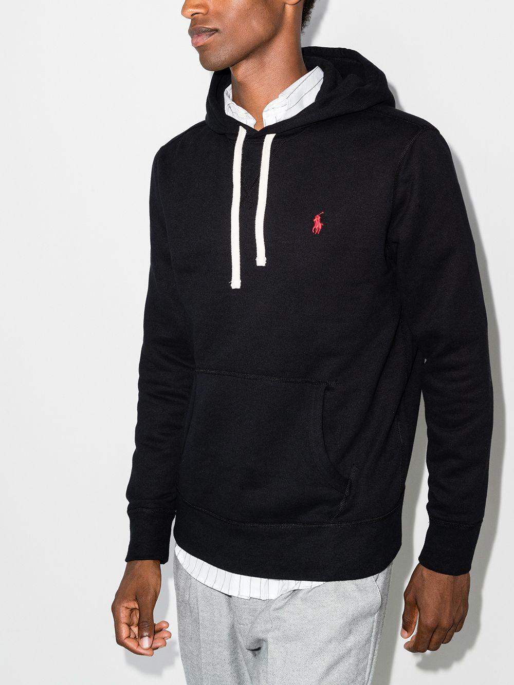 Hoodie nera con logo ricamato 