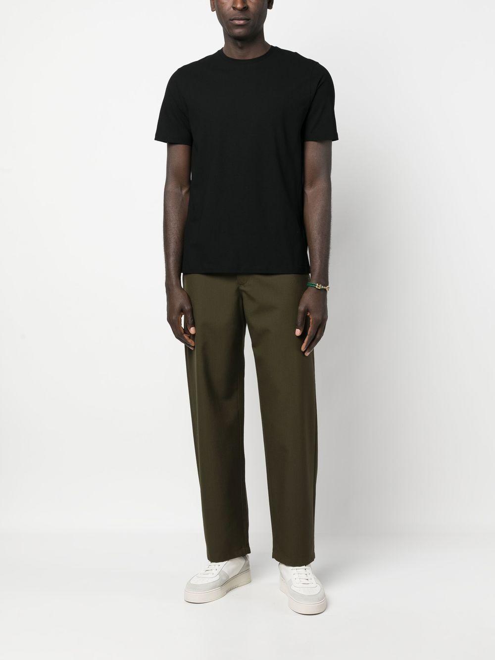 T-shirt nera 